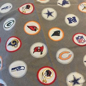 Pottery barn kids teen NFC sheet set full